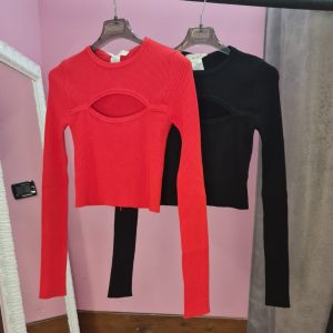 Maglia VICOLO a costine con apertura