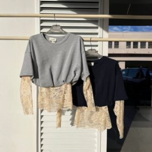 Felpa Crop VICOLO con pizzo