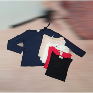 Maglia SUSYMIX con fiocco sulla spalla & "oblò"