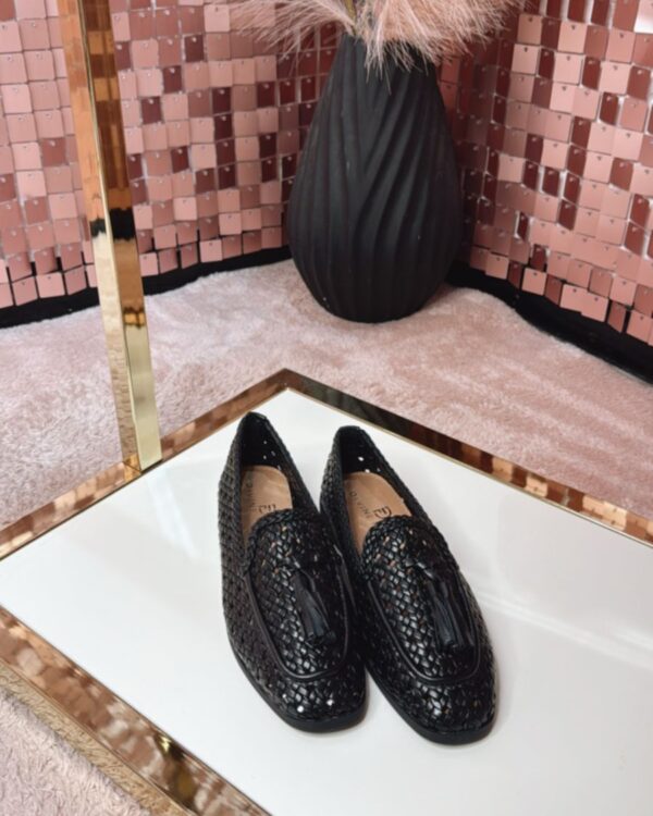 Mocassino DIVINE FOLLIE a trama intrecciata