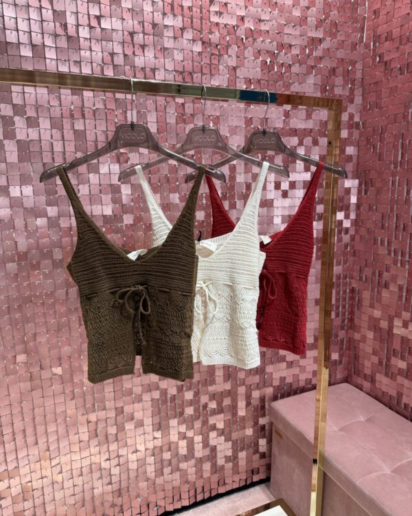 Top VICOLO in maglia