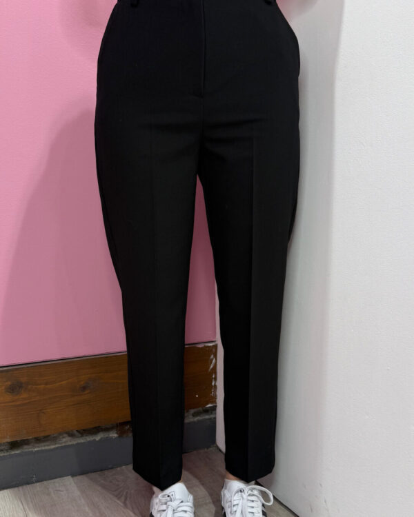 Pantalone VICOLO carrot fit, NERO