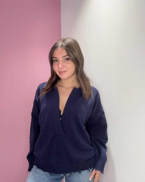 Pull VICOLO a V con rotture, VARI COLORI