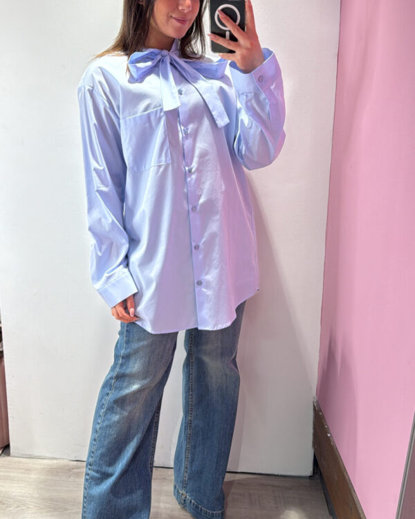 Camicia VICOLO allacciata sul collo , AZZURRA