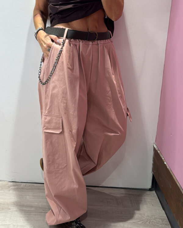 Pantalone MOTEL elasticizzato in vita con catenelle rimovibile