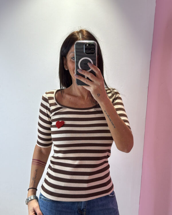 T-shirt VICOLO con patch a cuore, PANNA MORO