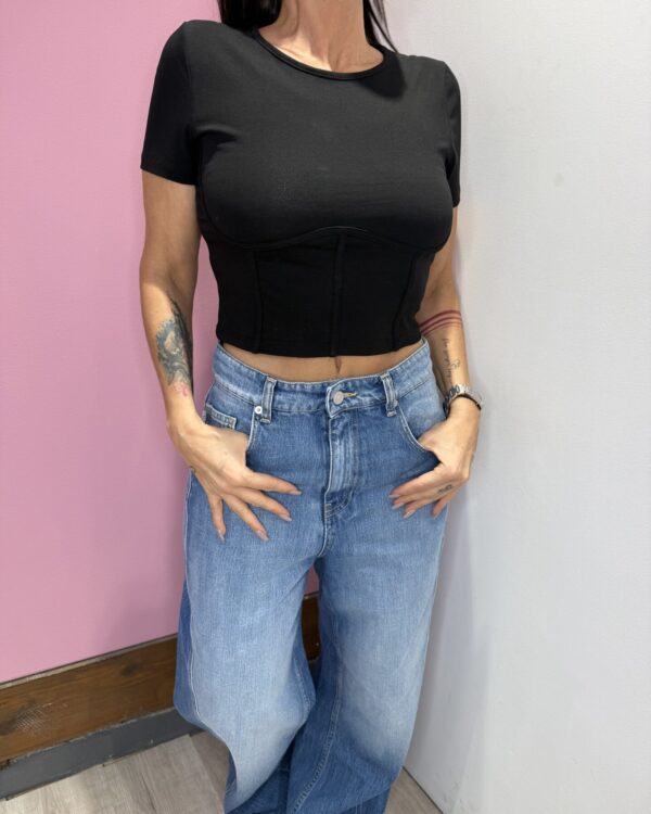 T-shirt Crop VICOLO effetto corsetto, NERO