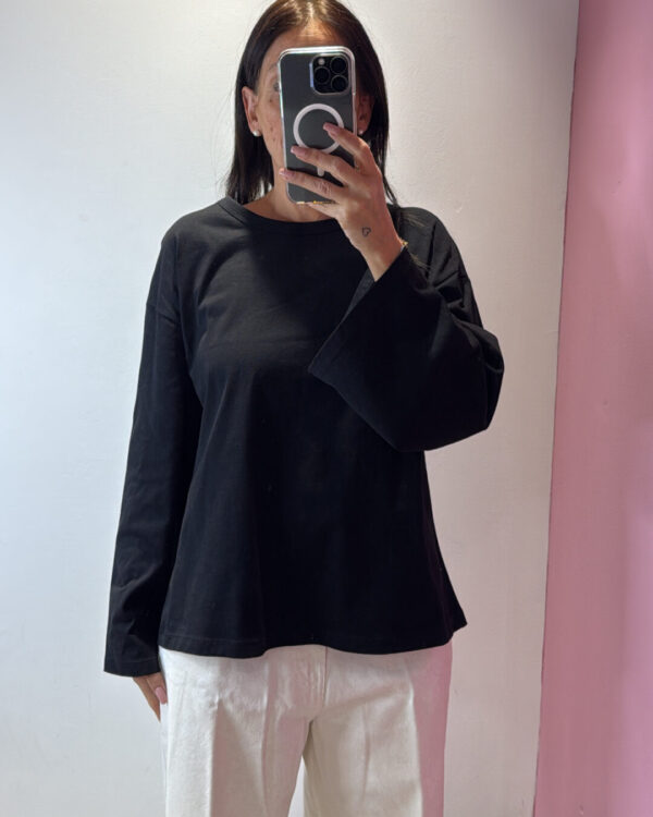 T-shirt Over VICOLO girocollo con manica larga, NERO