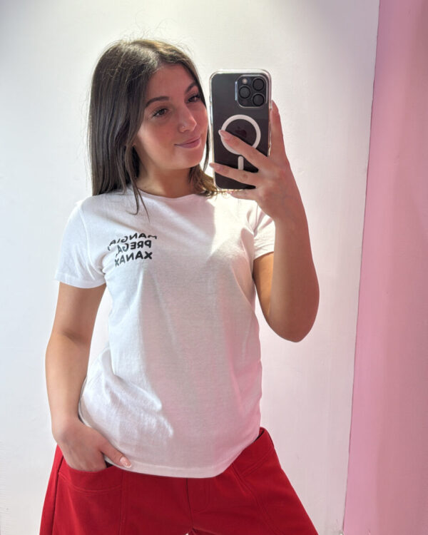 T-shirt SUSYMIX con scritta "mangia, prega, xanax"