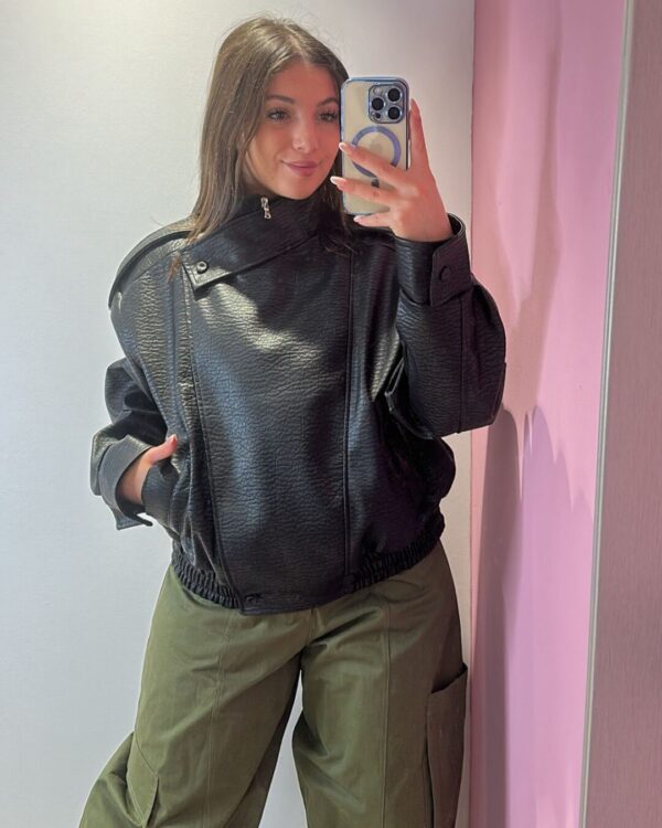 Bomber VICOLO in ecopelle martellata, NERO