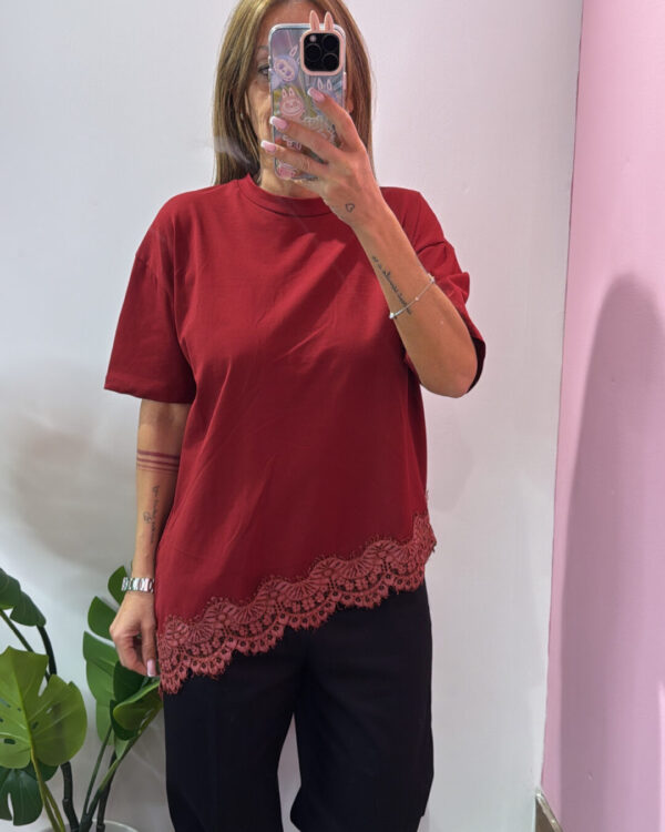T-shirt VICOLO asimmetrica con pizzo, VARI COLORI