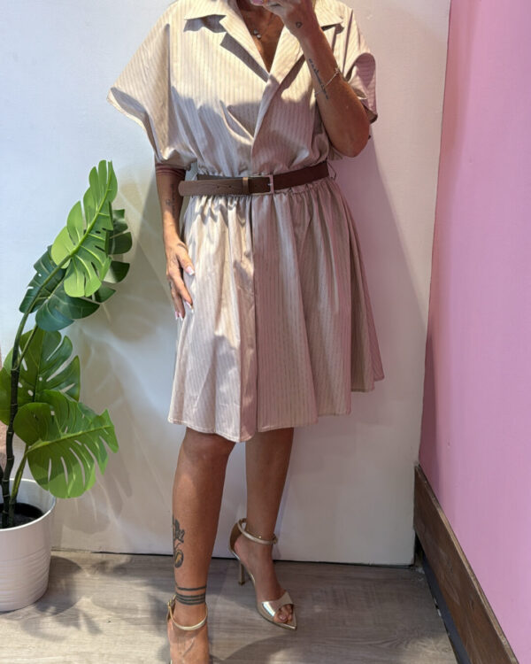 Abito VICOLO gessato con cinturina