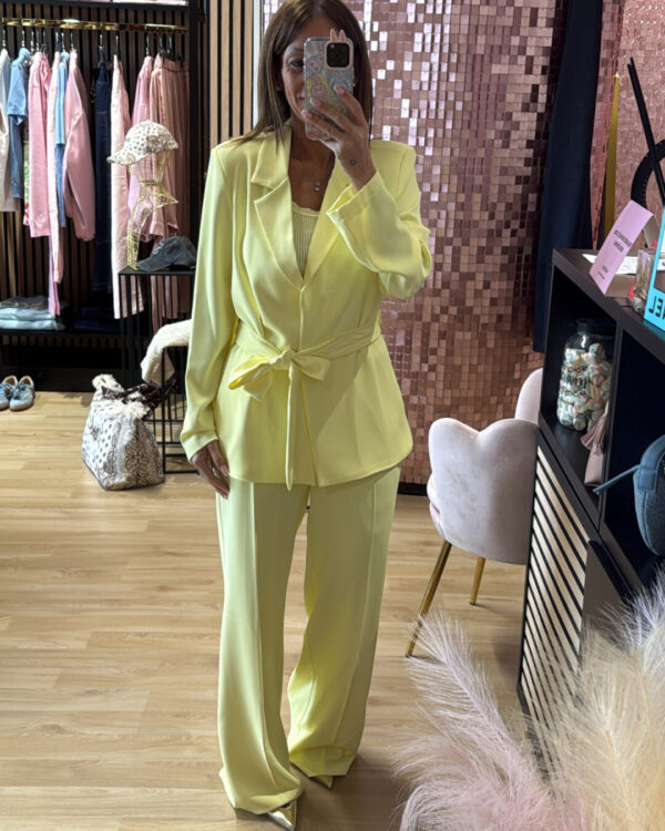 Tailleur SUSYMIX con fusciacca, GIALLO