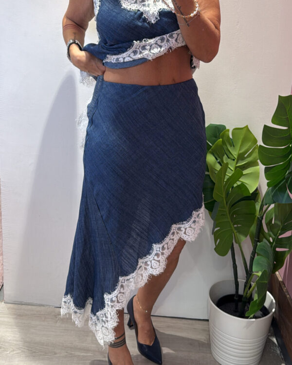 Minigonna MOTEL asimmetrica con dettagli in pizzo