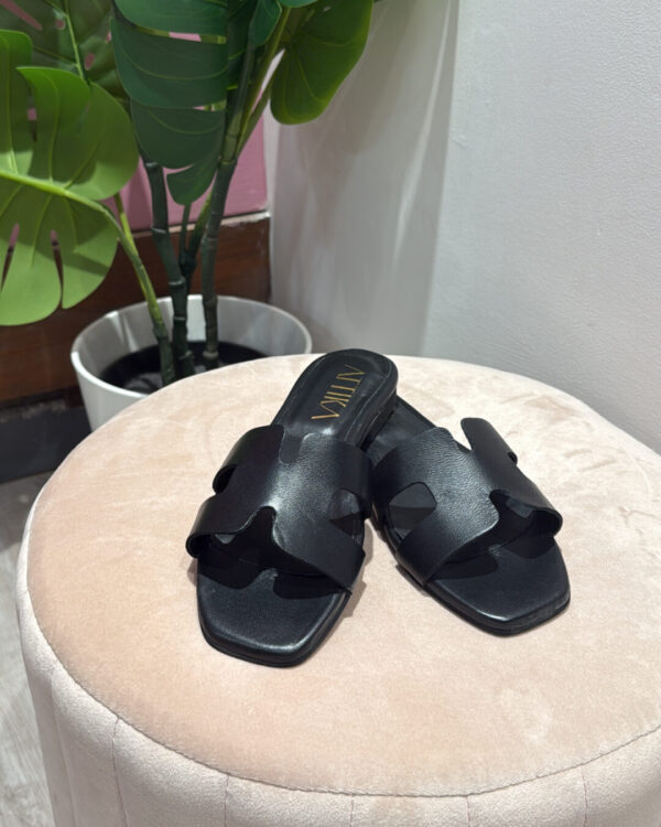 Ciabattina ATTIKA in pelle, NERO