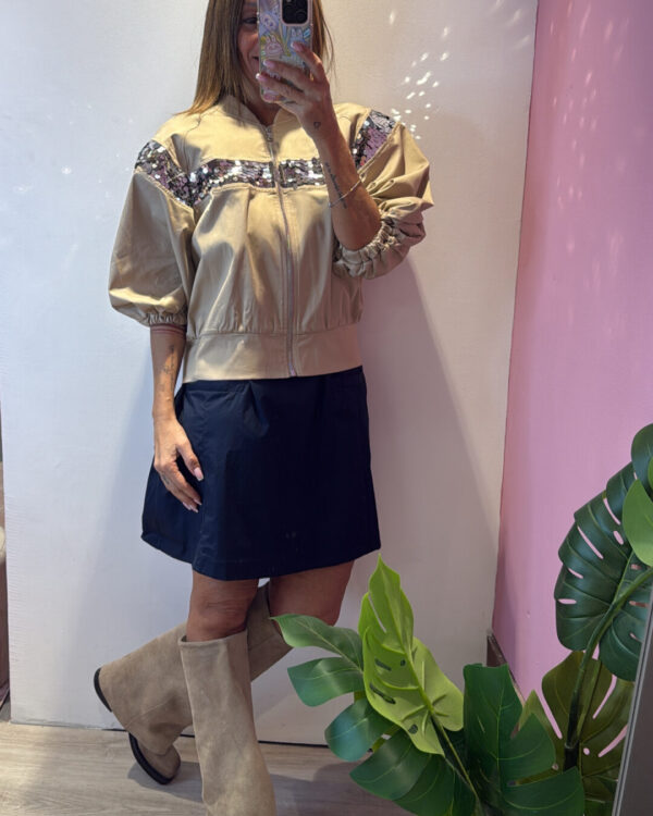 Bomber Crop MOTEL in cotone con banda paillettes