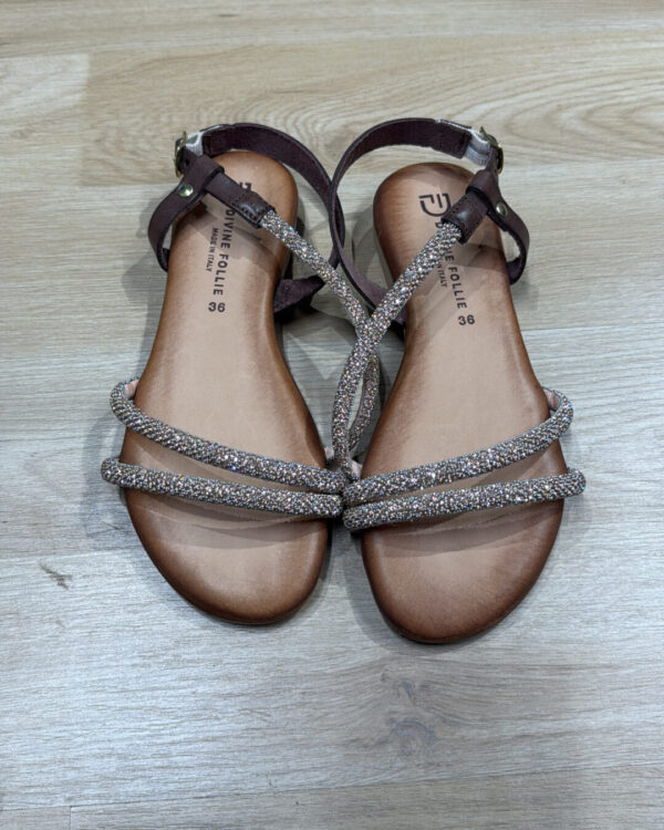 Sandalo DIVINE FOLLIE con strass , VARI COLORI