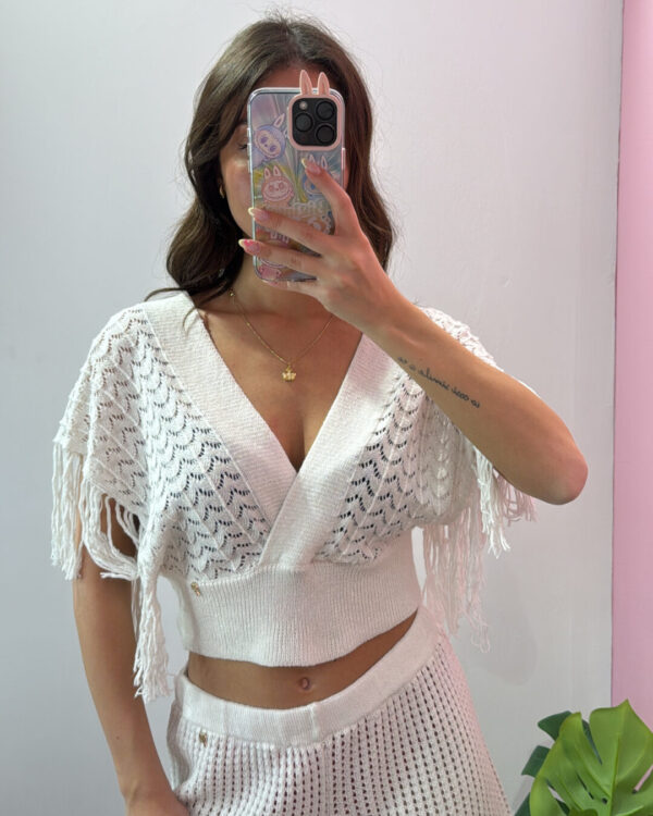 Maglia Crop PHILIA LOFT a V frange laterali