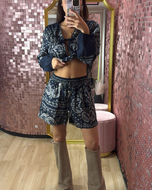 Shorts VICOLO fantasia bandana