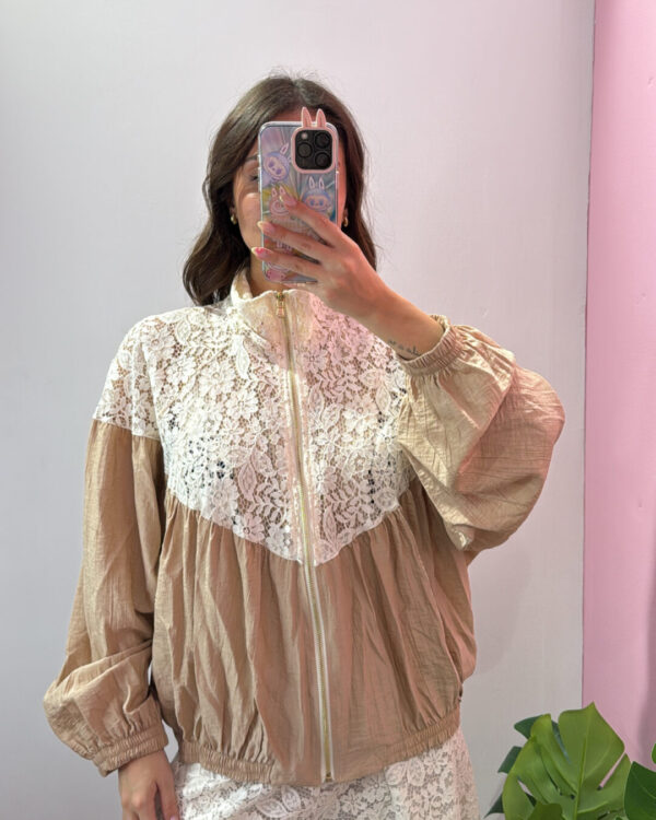 Bomber VICOLO in tela leggera con macramè