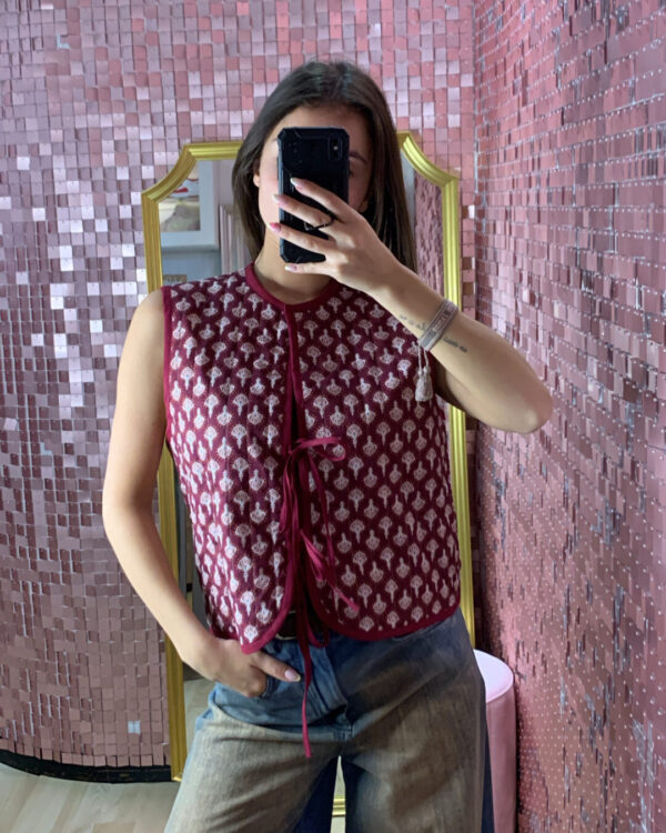 Gilet VICOLO trapuntato  con fiocchetti, ROSSO/ARANCIONE