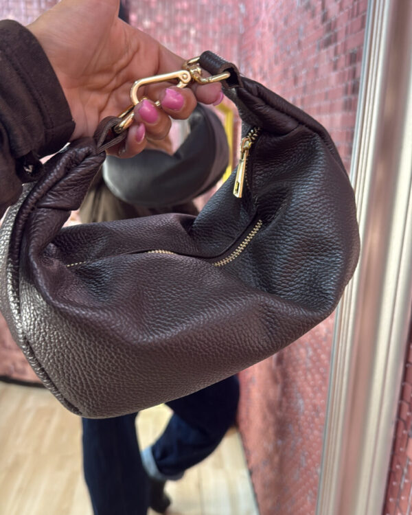 Borsa SUSYMIX in pelle , modello mezza luna. VARI COLORI