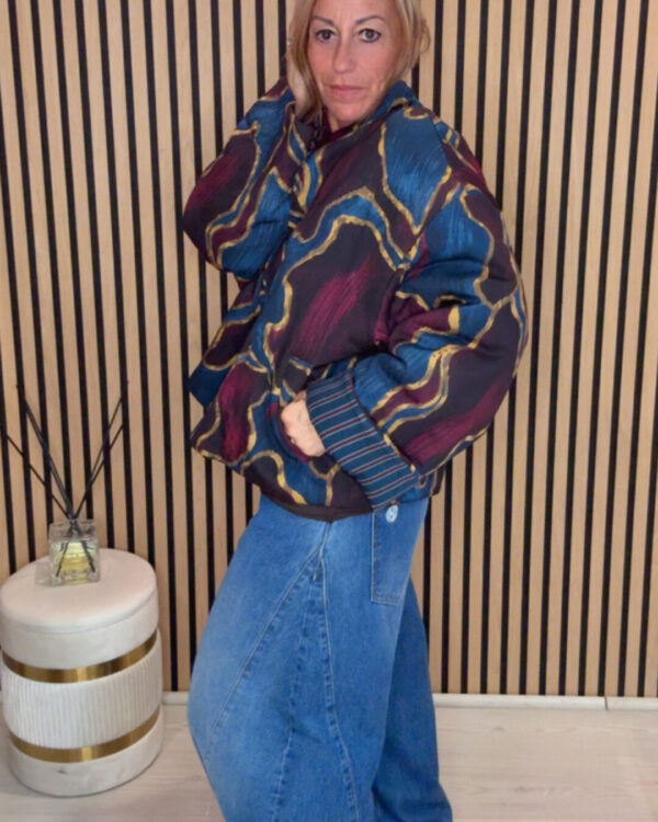 Bomber HAVEONE con stampa marmo blu/bordeaux