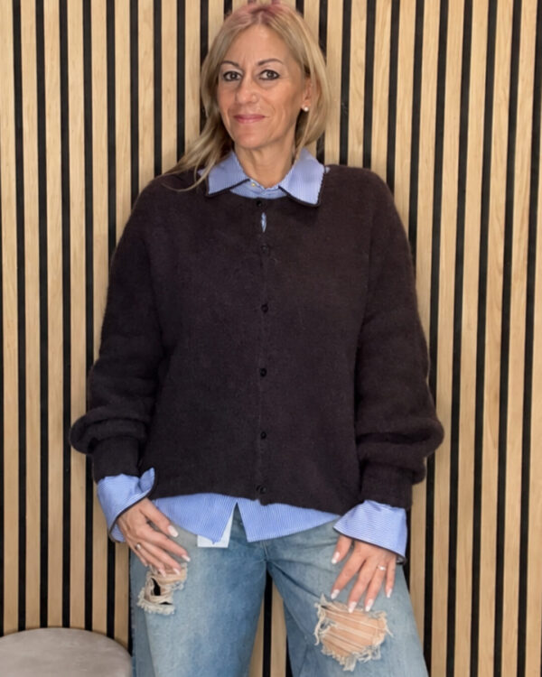 Cardigan PHILIA LOFT con manica leggermente a balloon