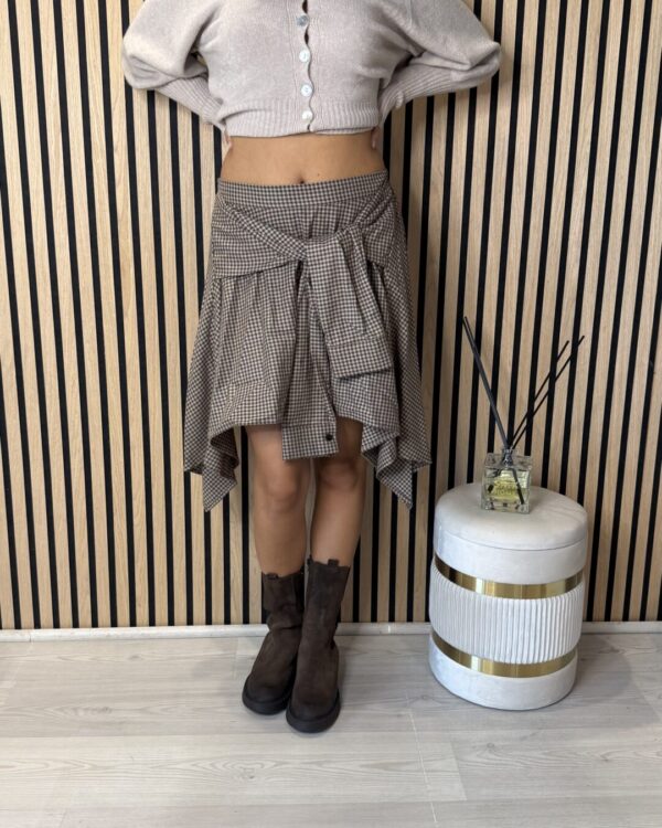 Minigonna VICOLO in flanella elasticizzata sul retro con effetto camicia
