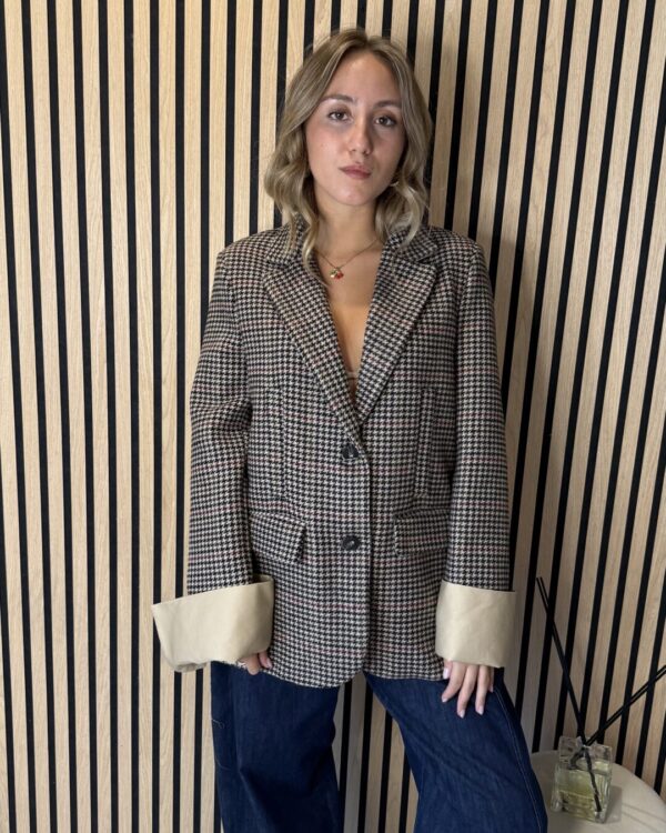Blazer / Cappottino MOTEL con ricamo " love in St Moritz "