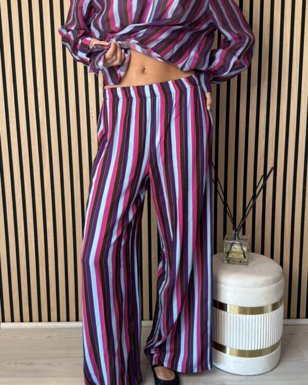 Pantalone HAVEONE elasticizzato in vita con fantasia rigata viola