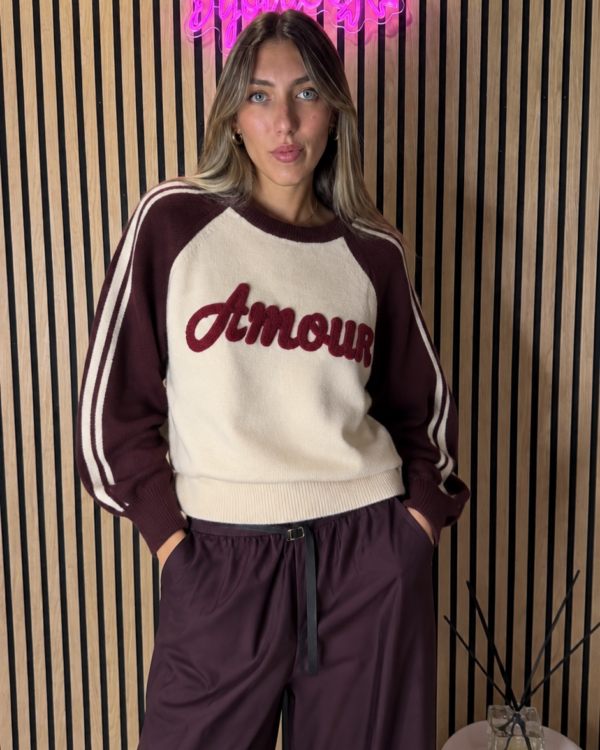 Pull PHILIA LOFT con patch a orsetto